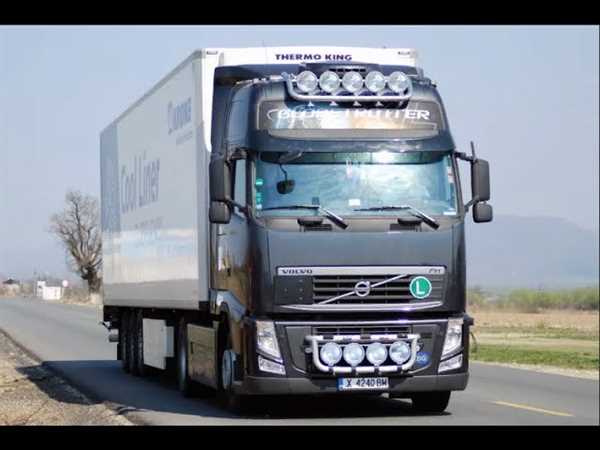 Какой автомобиль выбрать: Volvo FH12 или FH13?